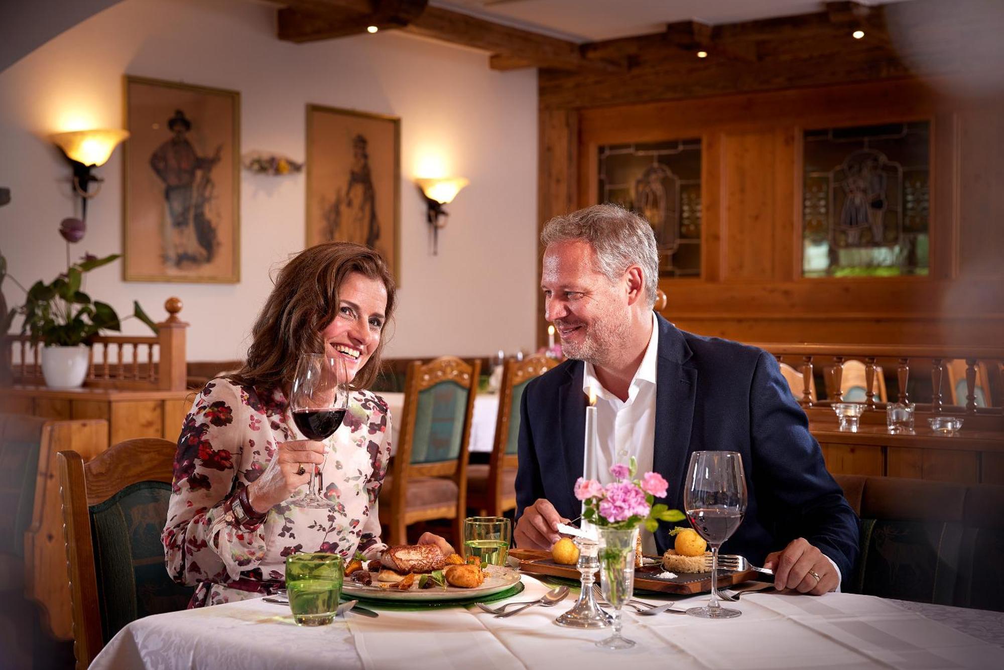 Fish'Inn Zell - Hotel Fischerwirt Zell am See Ngoại thất bức ảnh